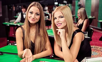 Khuyến mãi hoàn trả thể thao và casino